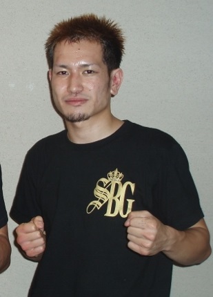 Tシャツ前